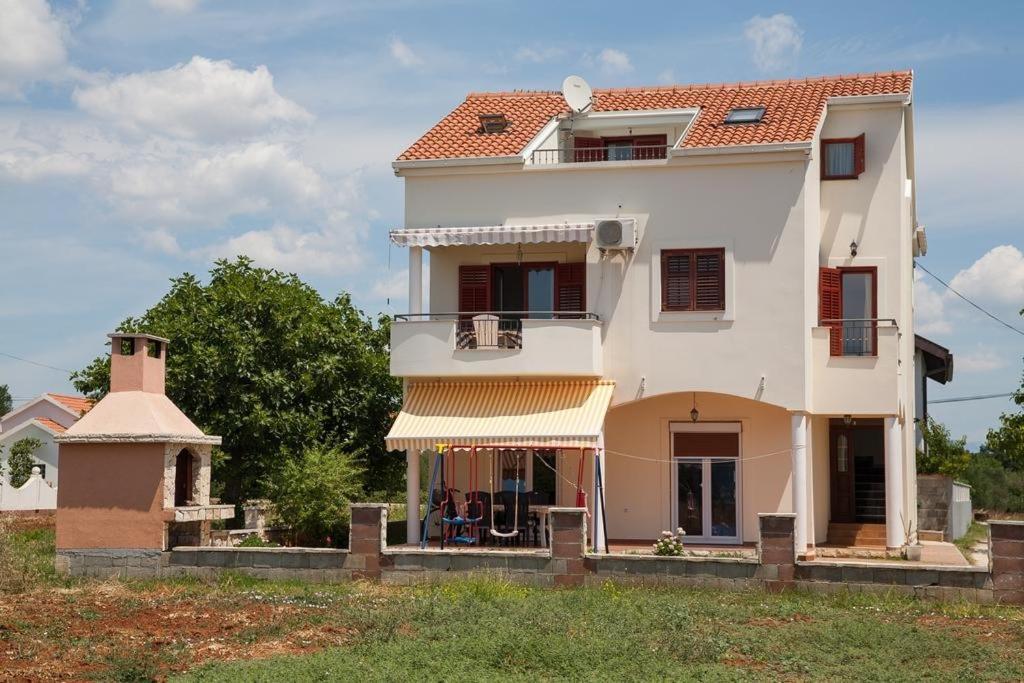 Apartments By The Sea Sukosan, Zadar - 12313 المظهر الخارجي الصورة