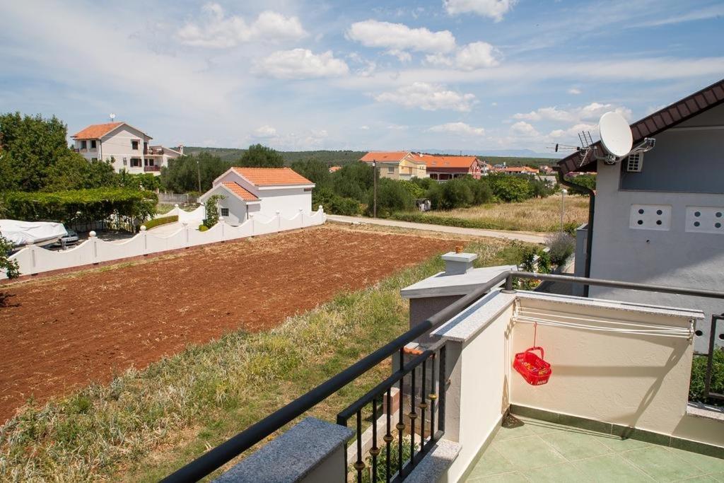 Apartments By The Sea Sukosan, Zadar - 12313 المظهر الخارجي الصورة