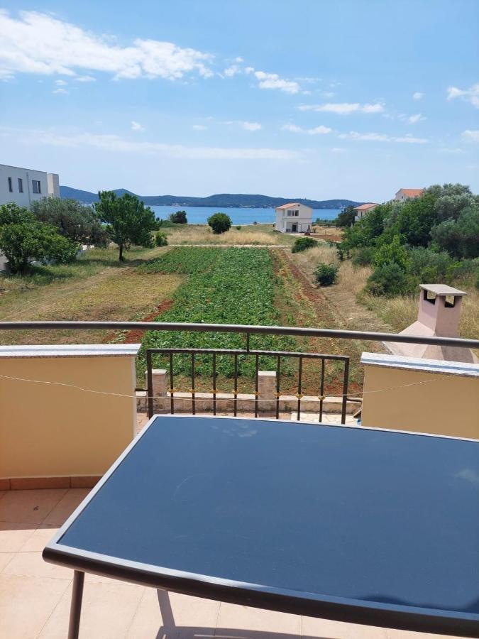 Apartments By The Sea Sukosan, Zadar - 12313 المظهر الخارجي الصورة